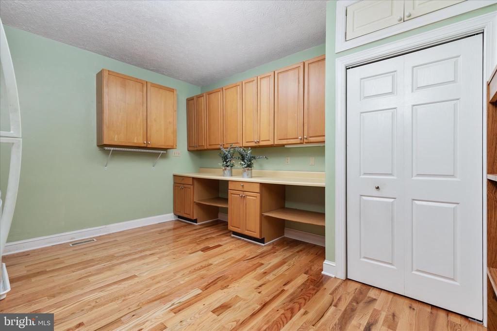 1050 ALMOND DR, LURAY, Virginia 22835, 5 Bedrooms Bedrooms, ,4 BathroomsBathrooms,Residential,1050 ALMOND DR,VAPA2006388 MLS # VAPA2006388