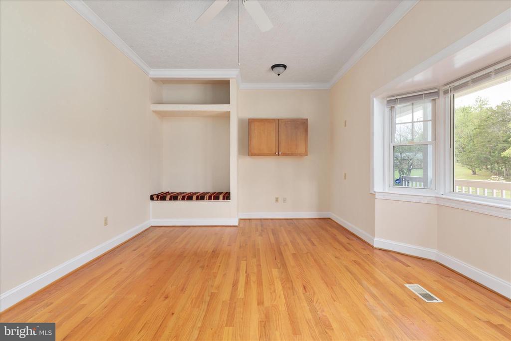 1050 ALMOND DR, LURAY, Virginia 22835, 5 Bedrooms Bedrooms, ,4 BathroomsBathrooms,Residential,1050 ALMOND DR,VAPA2006388 MLS # VAPA2006388