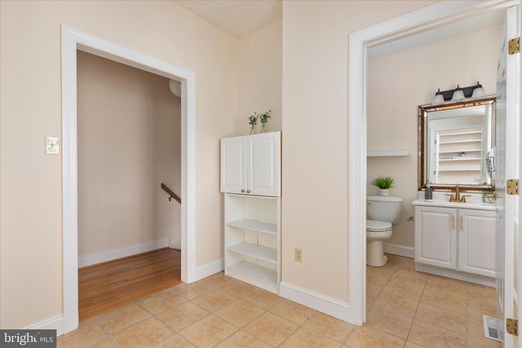 1050 ALMOND DR, LURAY, Virginia 22835, 5 Bedrooms Bedrooms, ,4 BathroomsBathrooms,Residential,1050 ALMOND DR,VAPA2006388 MLS # VAPA2006388