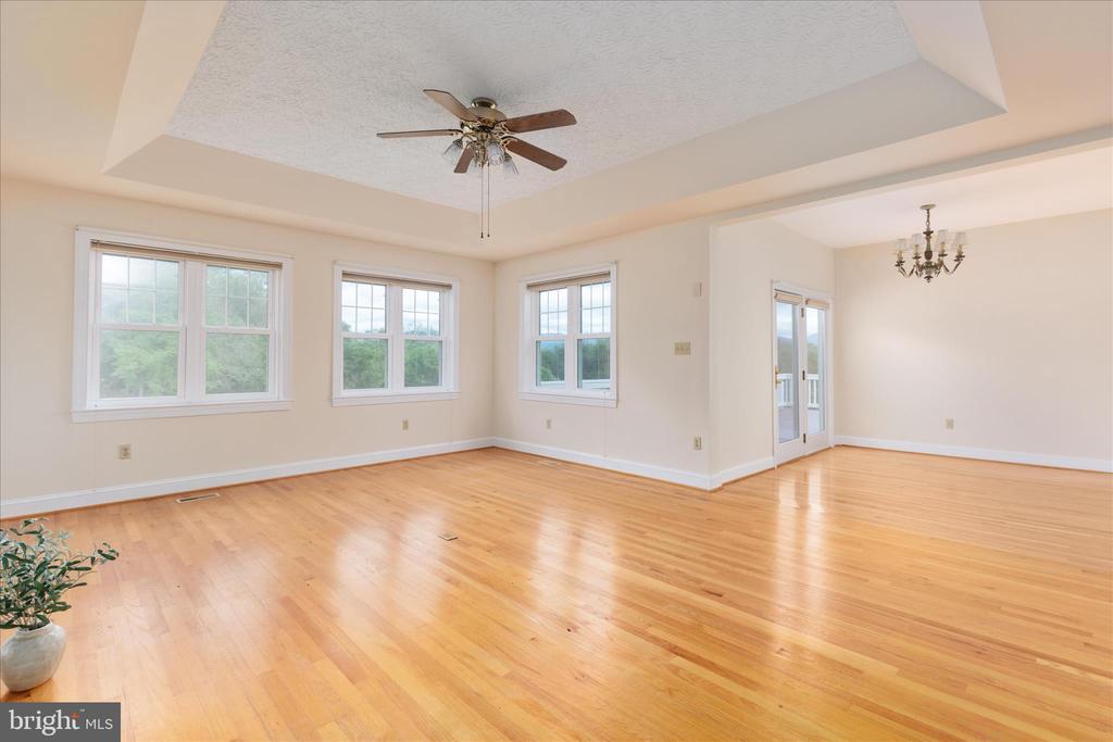1050 ALMOND DR, LURAY, Virginia 22835, 5 Bedrooms Bedrooms, ,4 BathroomsBathrooms,Residential,1050 ALMOND DR,VAPA2006388 MLS # VAPA2006388