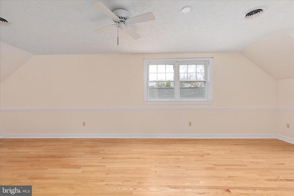 1050 ALMOND DR, LURAY, Virginia 22835, 5 Bedrooms Bedrooms, ,4 BathroomsBathrooms,Residential,1050 ALMOND DR,VAPA2006388 MLS # VAPA2006388