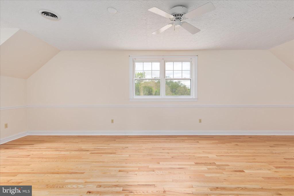 1050 ALMOND DR, LURAY, Virginia 22835, 5 Bedrooms Bedrooms, ,4 BathroomsBathrooms,Residential,1050 ALMOND DR,VAPA2006388 MLS # VAPA2006388