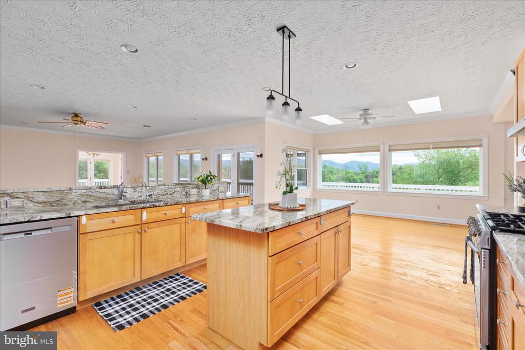 1050 ALMOND DR, LURAY, Virginia 22835, 5 Bedrooms Bedrooms, ,4 BathroomsBathrooms,Residential,1050 ALMOND DR,VAPA2006388 MLS # VAPA2006388
