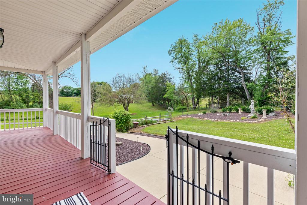 1050 ALMOND DR, LURAY, Virginia 22835, 5 Bedrooms Bedrooms, ,4 BathroomsBathrooms,Residential,1050 ALMOND DR,VAPA2006388 MLS # VAPA2006388