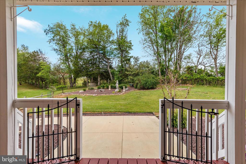 1050 ALMOND DR, LURAY, Virginia 22835, 5 Bedrooms Bedrooms, ,4 BathroomsBathrooms,Residential,1050 ALMOND DR,VAPA2006388 MLS # VAPA2006388