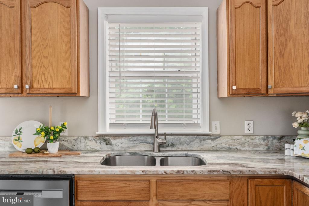 3150 SARETH LN, LOCUST GROVE, Virginia 22508, 3 Bedrooms Bedrooms, ,2 BathroomsBathrooms,Residential,3150 SARETH LN,VAOR2014062 MLS # VAOR2014062