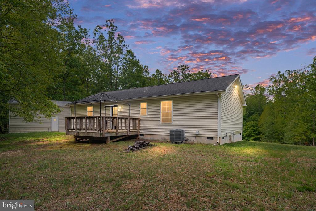 3150 SARETH LN, LOCUST GROVE, Virginia 22508, 3 Bedrooms Bedrooms, ,2 BathroomsBathrooms,Residential,3150 SARETH LN,VAOR2014062 MLS # VAOR2014062