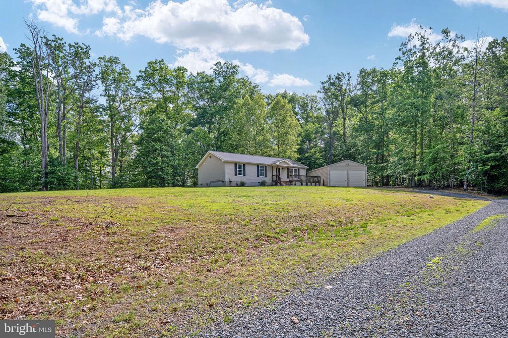 3150 SARETH LN, LOCUST GROVE, Virginia 22508, 3 Bedrooms Bedrooms, ,2 BathroomsBathrooms,Residential,3150 SARETH LN,VAOR2014062 MLS # VAOR2014062