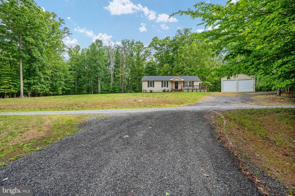 3150 SARETH LN, LOCUST GROVE, Virginia 22508, 3 Bedrooms Bedrooms, ,2 BathroomsBathrooms,Residential,3150 SARETH LN,VAOR2014062 MLS # VAOR2014062