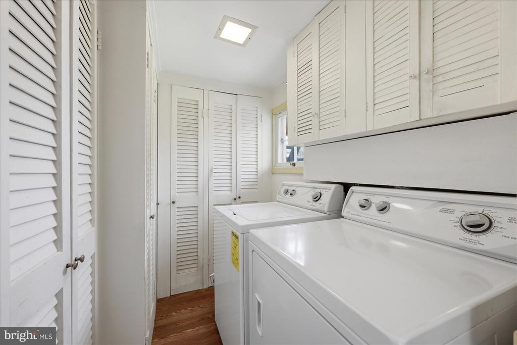 2674 FIVE POINTS RD, MARSHALL, Virginia 20115, 2 Bedrooms Bedrooms, ,2 BathroomsBathrooms,Residential,2674 FIVE POINTS RD,VAFQ2021996 MLS # VAFQ2021996 2674 FIVE POINTS RD, MARSHALL, Virginia 20115, 2 Bedrooms Bedrooms, ,2 BathroomsBathrooms,Residential,2674 FIVE POINTS RD,VAFQ2021996 MLS # VAFQ2021996