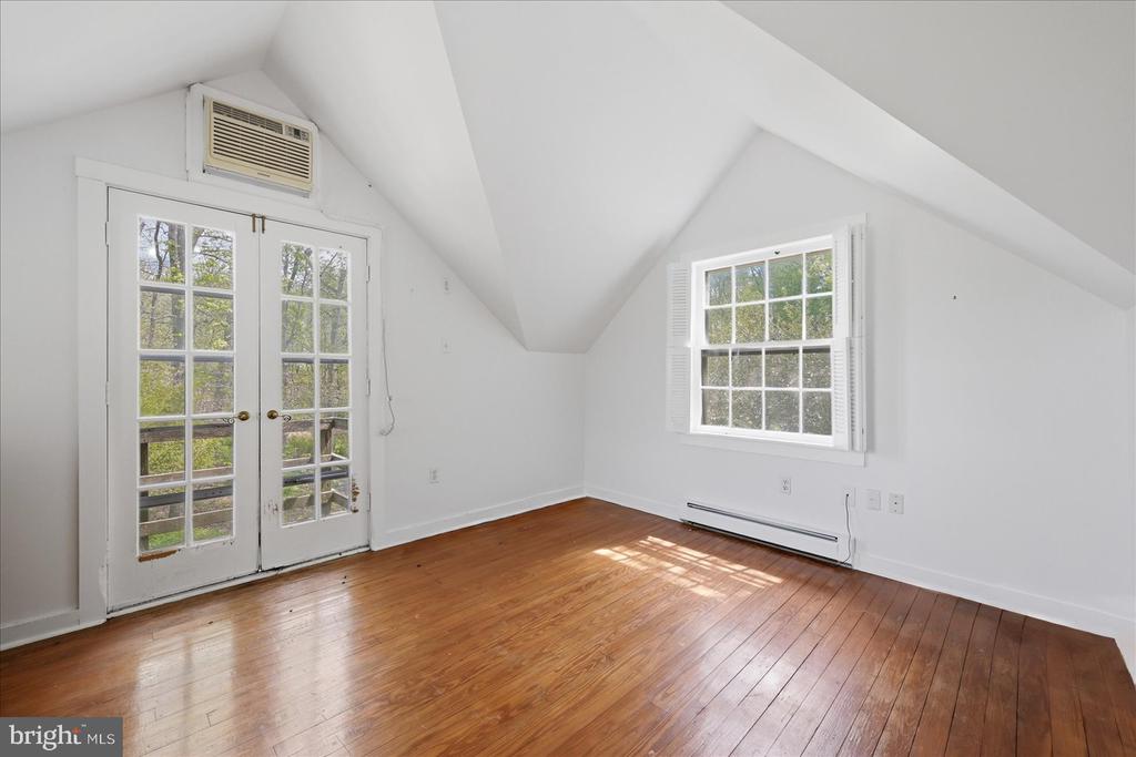 2674 FIVE POINTS RD, MARSHALL, Virginia 20115, 2 Bedrooms Bedrooms, ,2 BathroomsBathrooms,Residential,2674 FIVE POINTS RD,VAFQ2021996 MLS # VAFQ2021996 2674 FIVE POINTS RD, MARSHALL, Virginia 20115, 2 Bedrooms Bedrooms, ,2 BathroomsBathrooms,Residential,2674 FIVE POINTS RD,VAFQ2021996 MLS # VAFQ2021996
