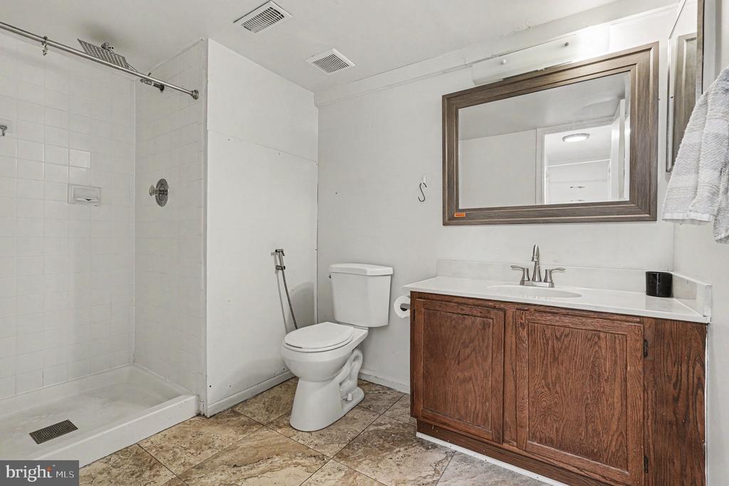 740 CHERRY TREE LN, WARRENTON, Virginia 20186, 4 Bedrooms Bedrooms, ,3 BathroomsBathrooms,Residential,740 CHERRY TREE LN,VAFQ2022098 MLS # VAFQ2022098