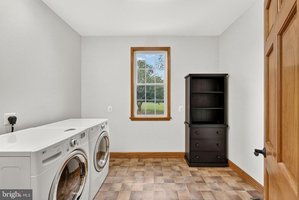 31260 ELEYS FORD RD, FREDERICKSBURG, Virginia 22407, 3 Bedrooms Bedrooms, ,3 BathroomsBathrooms,Residential,31260 ELEYS FORD RD,VACU2013590 MLS # VACU2013590