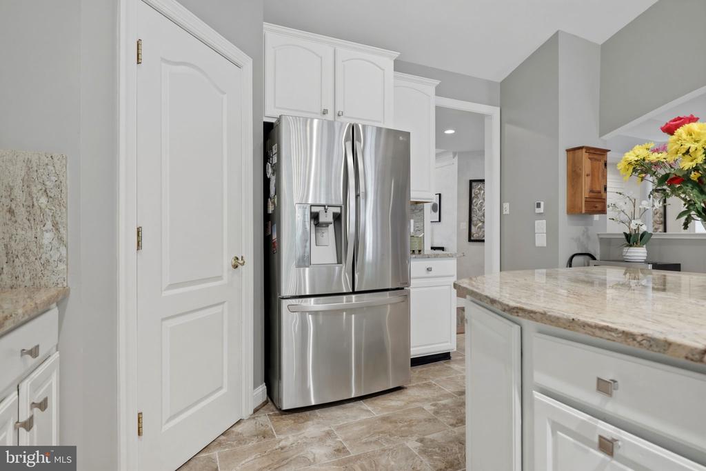 7308 GLENHAVEN DR, FREDERICKSBURG, Virginia 22407, 4 Bedrooms Bedrooms, ,3 BathroomsBathrooms,Residential,7308 GLENHAVEN DR,VASP2040648 MLS # VASP2040648