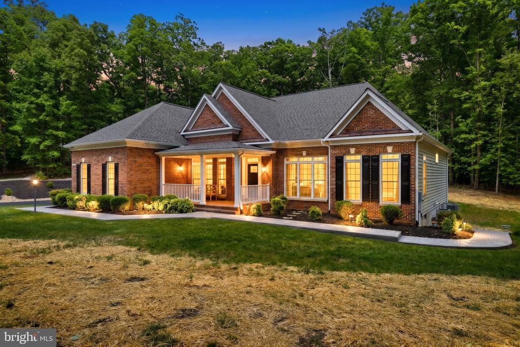 7308 GLENHAVEN DR, FREDERICKSBURG, Virginia 22407, 4 Bedrooms Bedrooms, ,3 BathroomsBathrooms,Residential,7308 GLENHAVEN DR,VASP2040648 MLS # VASP2040648