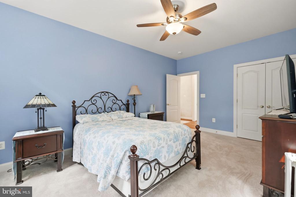 7308 GLENHAVEN DR, FREDERICKSBURG, Virginia 22407, 4 Bedrooms Bedrooms, ,3 BathroomsBathrooms,Residential,7308 GLENHAVEN DR,VASP2040648 MLS # VASP2040648