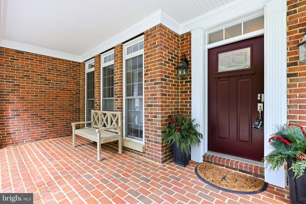 7308 GLENHAVEN DR, FREDERICKSBURG, Virginia 22407, 4 Bedrooms Bedrooms, ,3 BathroomsBathrooms,Residential,7308 GLENHAVEN DR,VASP2040648 MLS # VASP2040648