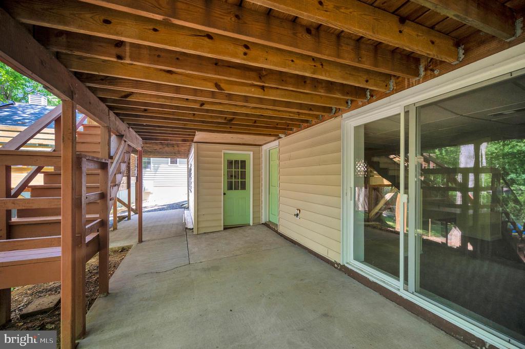 139 LARKSPUR LN, LOCUST GROVE, Virginia 22508, 4 Bedrooms Bedrooms, ,3 BathroomsBathrooms,Residential,139 LARKSPUR LN,VAOR2014164 MLS # VAOR2014164
