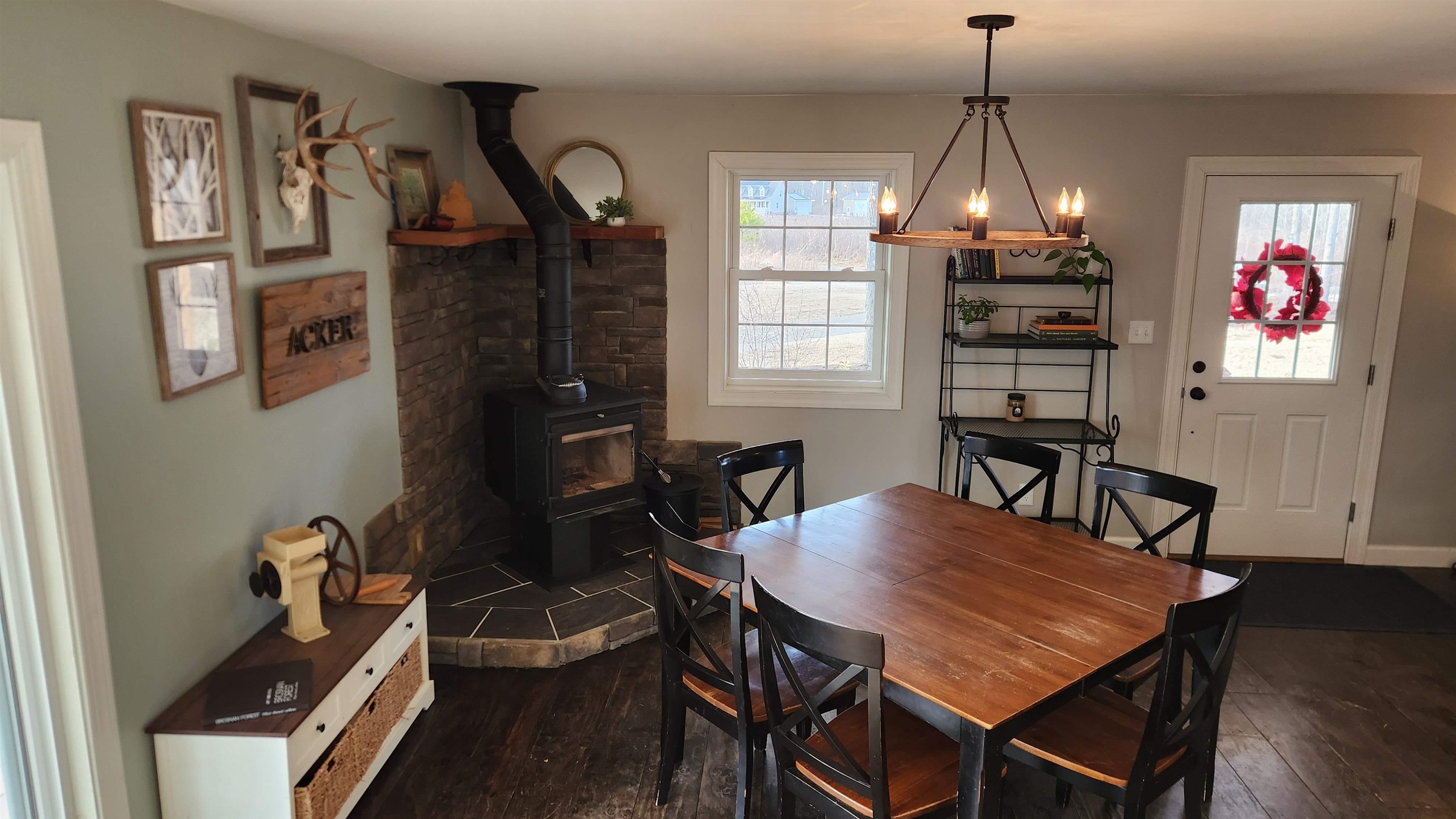 12107 JONES TOWN RD, IVOR, Virginia 23866, 4 Bedrooms Bedrooms, ,4 BathroomsBathrooms,Residential,12107 JONES TOWN RD,675790 MLS # 675790 12107 JONES TOWN RD, IVOR, Virginia 23866, 4 Bedrooms Bedrooms, ,4 BathroomsBathrooms,Residential,12107 JONES TOWN RD,675790 MLS # 675790