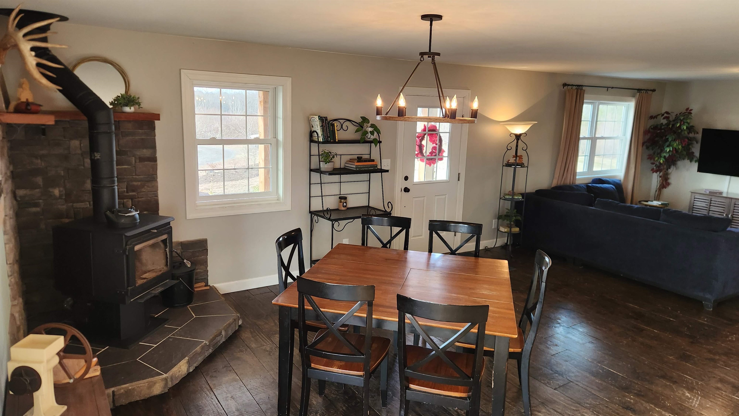 12107 JONES TOWN RD, IVOR, Virginia 23866, 4 Bedrooms Bedrooms, ,4 BathroomsBathrooms,Residential,12107 JONES TOWN RD,675790 MLS # 675790 12107 JONES TOWN RD, IVOR, Virginia 23866, 4 Bedrooms Bedrooms, ,4 BathroomsBathrooms,Residential,12107 JONES TOWN RD,675790 MLS # 675790