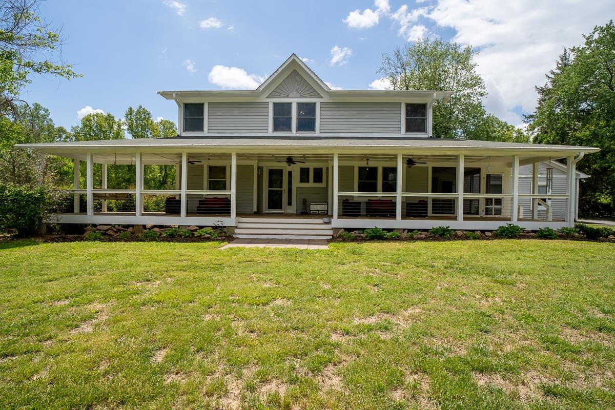 6070 FREDERICKSBURG RD, BARBOURSVILLE, Virginia 22923, 4 Bedrooms Bedrooms, ,3 BathroomsBathrooms,Residential,6070 FREDERICKSBURG RD,677191 MLS # 677191