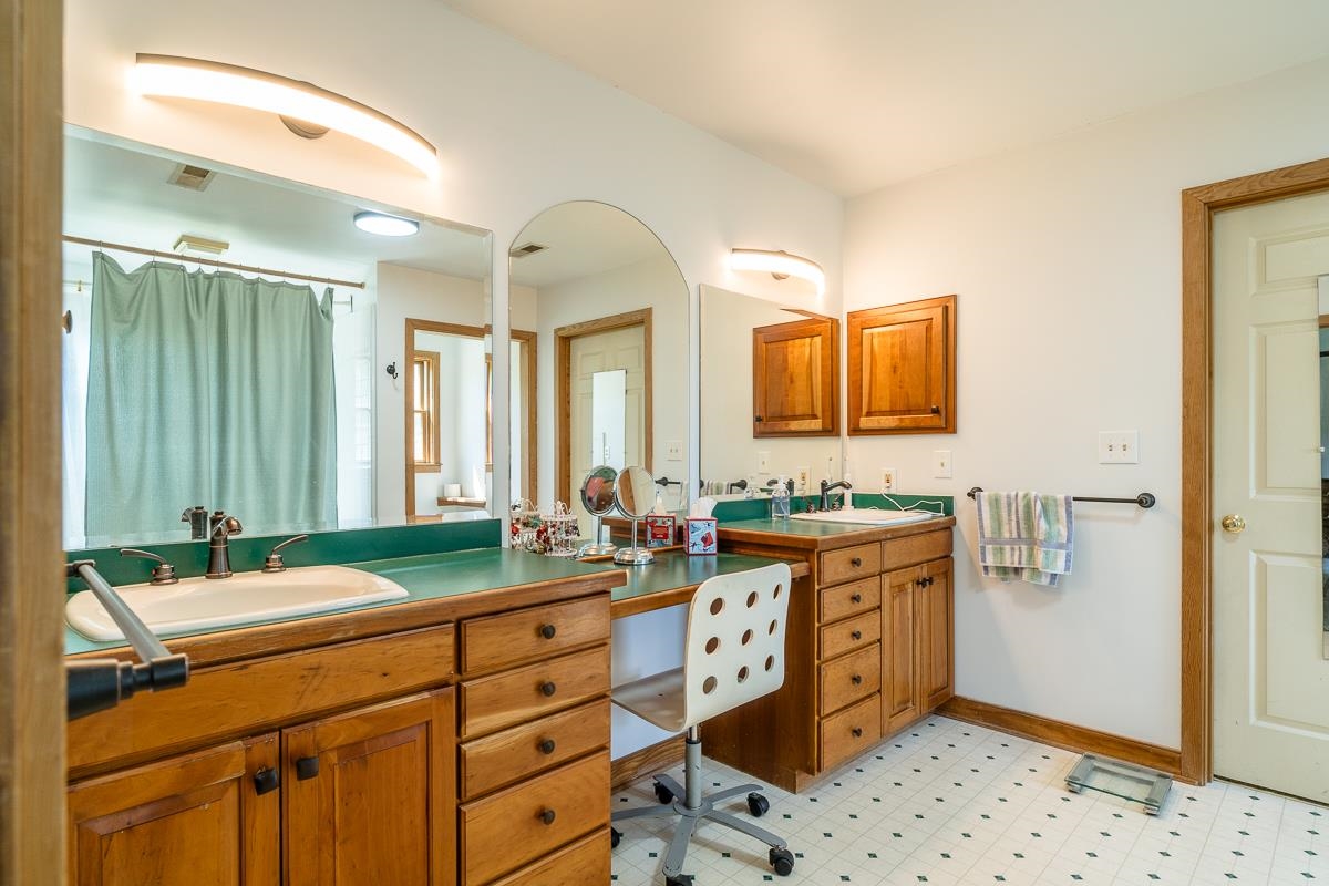 6070 FREDERICKSBURG RD, BARBOURSVILLE, Virginia 22923, 4 Bedrooms Bedrooms, ,3 BathroomsBathrooms,Residential,6070 FREDERICKSBURG RD,677191 MLS # 677191