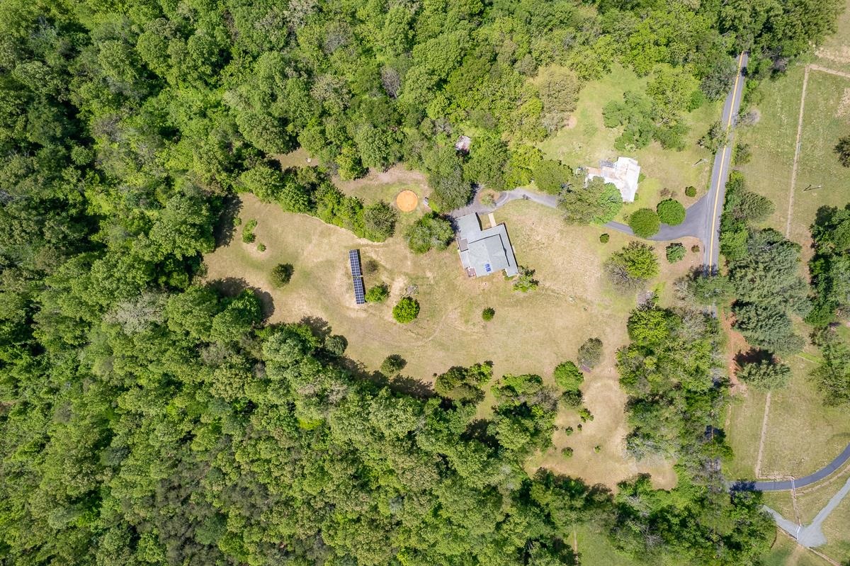 6070 FREDERICKSBURG RD, BARBOURSVILLE, Virginia 22923, 4 Bedrooms Bedrooms, ,3 BathroomsBathrooms,Residential,6070 FREDERICKSBURG RD,677191 MLS # 677191