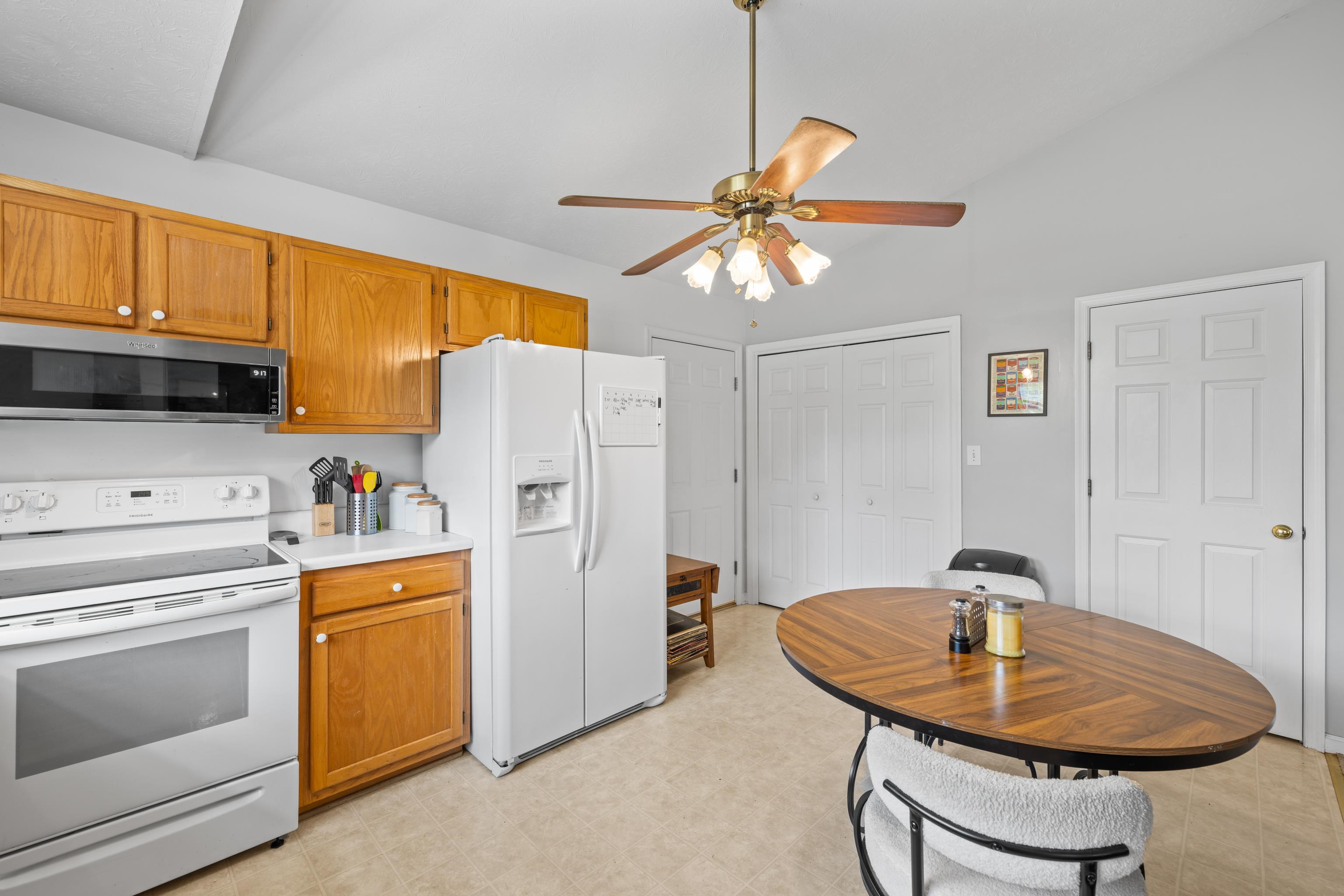 1005 D ST, WAYNESBORO, Virginia 22980, 3 Bedrooms Bedrooms, ,1 BathroomBathrooms,Residential,1005 D ST,677219 MLS # 677219
