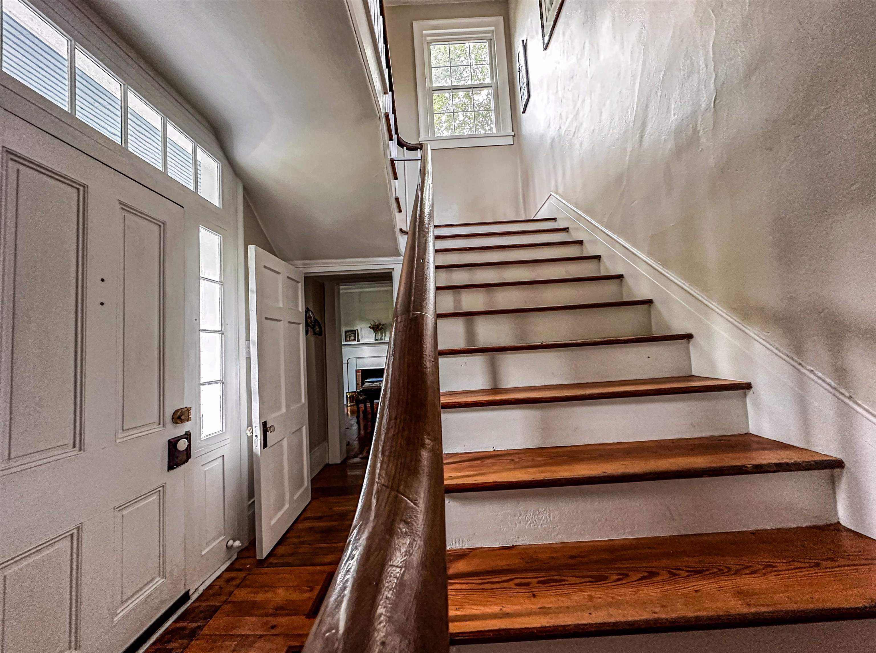 19 MT HERMON RD, MIDDLEBROOK, Virginia 24459, 4 Bedrooms Bedrooms, ,2 BathroomsBathrooms,Residential,Memories Farm House,19 MT HERMON RD,677220 MLS # 677220