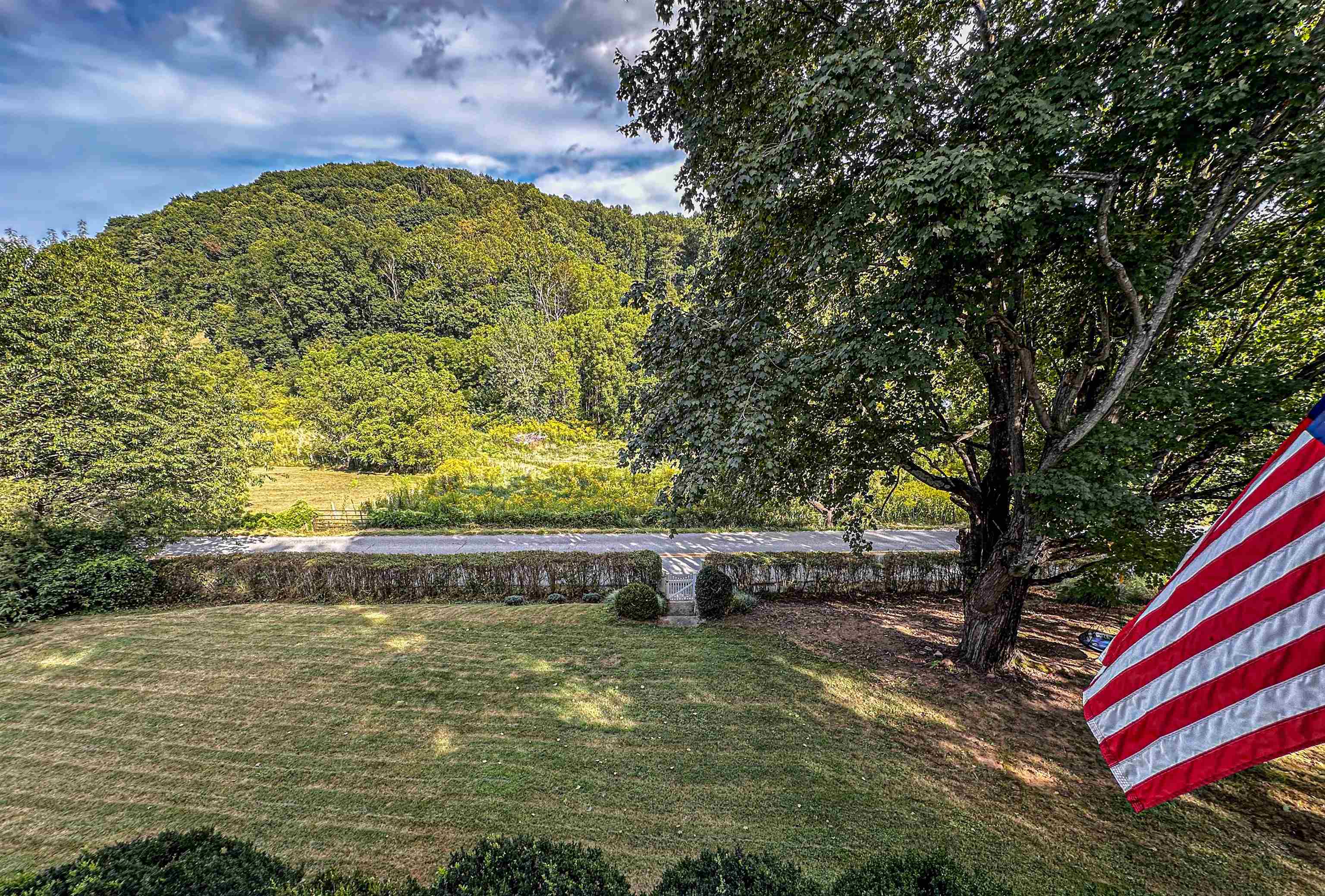 19 MT HERMON RD, MIDDLEBROOK, Virginia 24459, 4 Bedrooms Bedrooms, ,2 BathroomsBathrooms,Residential,Memories Farm House,19 MT HERMON RD,677220 MLS # 677220