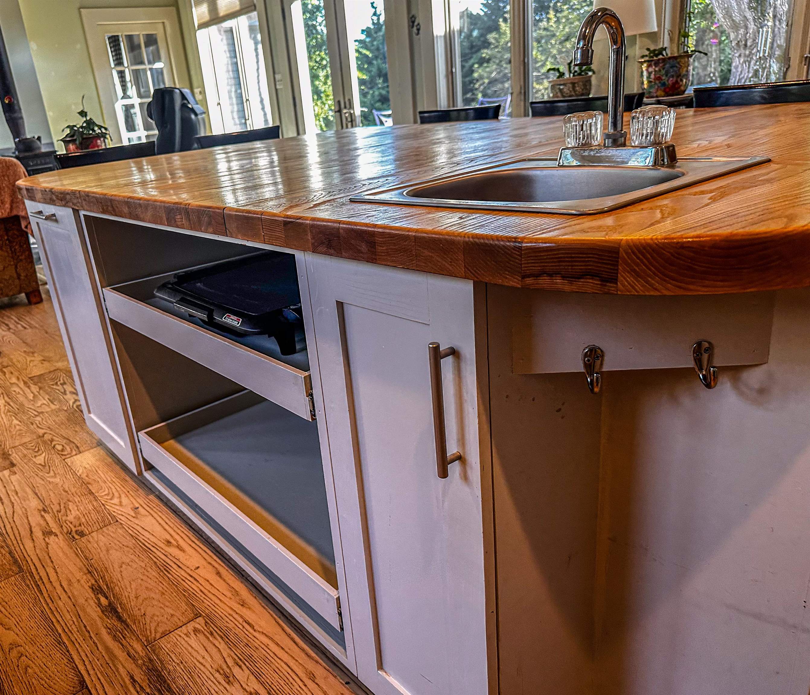 19 MT HERMON RD, MIDDLEBROOK, Virginia 24459, 4 Bedrooms Bedrooms, ,2 BathroomsBathrooms,Residential,Memories Farm House,19 MT HERMON RD,677220 MLS # 677220