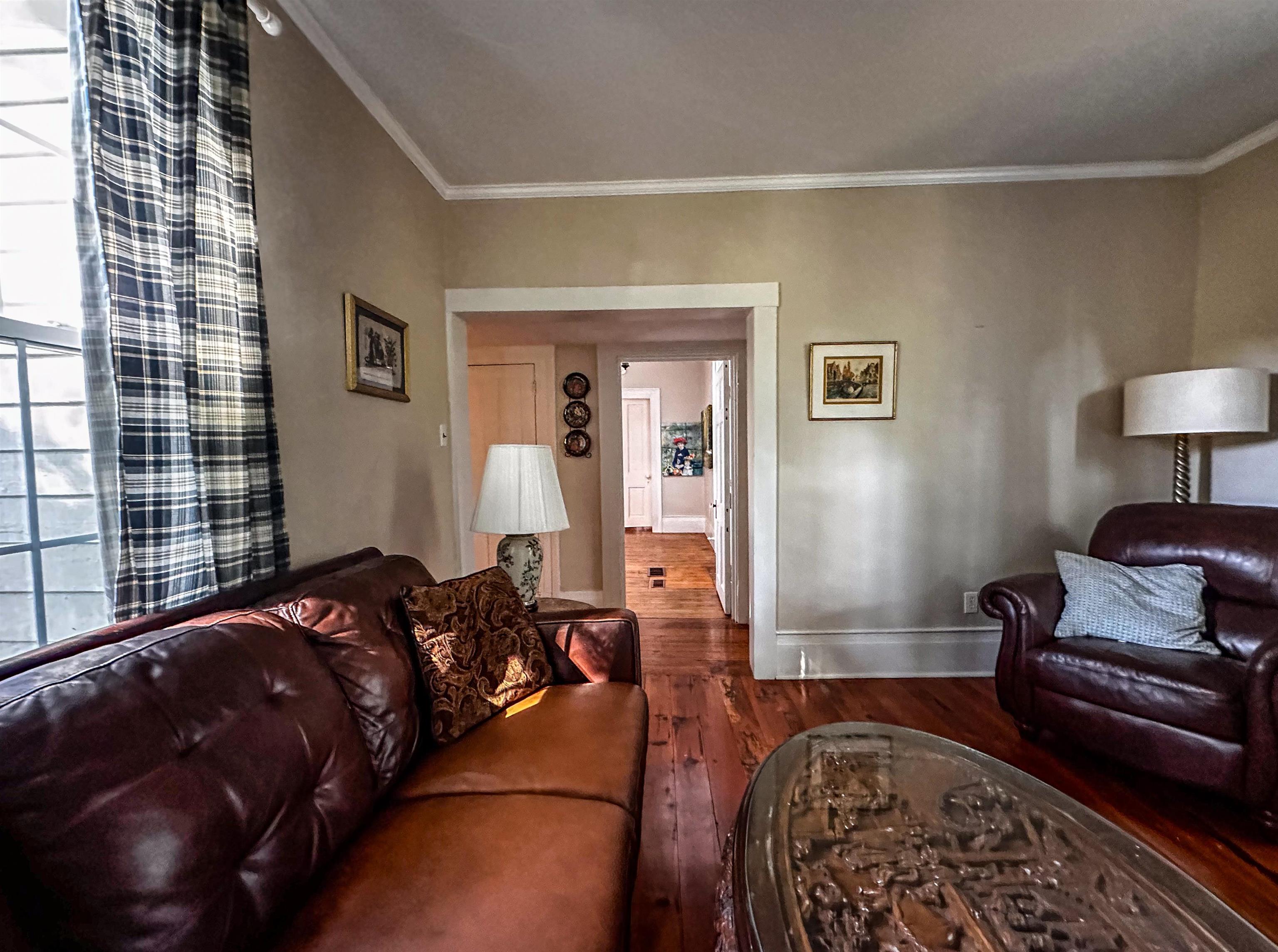 19 MT HERMON RD, MIDDLEBROOK, Virginia 24459, 4 Bedrooms Bedrooms, ,2 BathroomsBathrooms,Residential,Memories Farm House,19 MT HERMON RD,677220 MLS # 677220