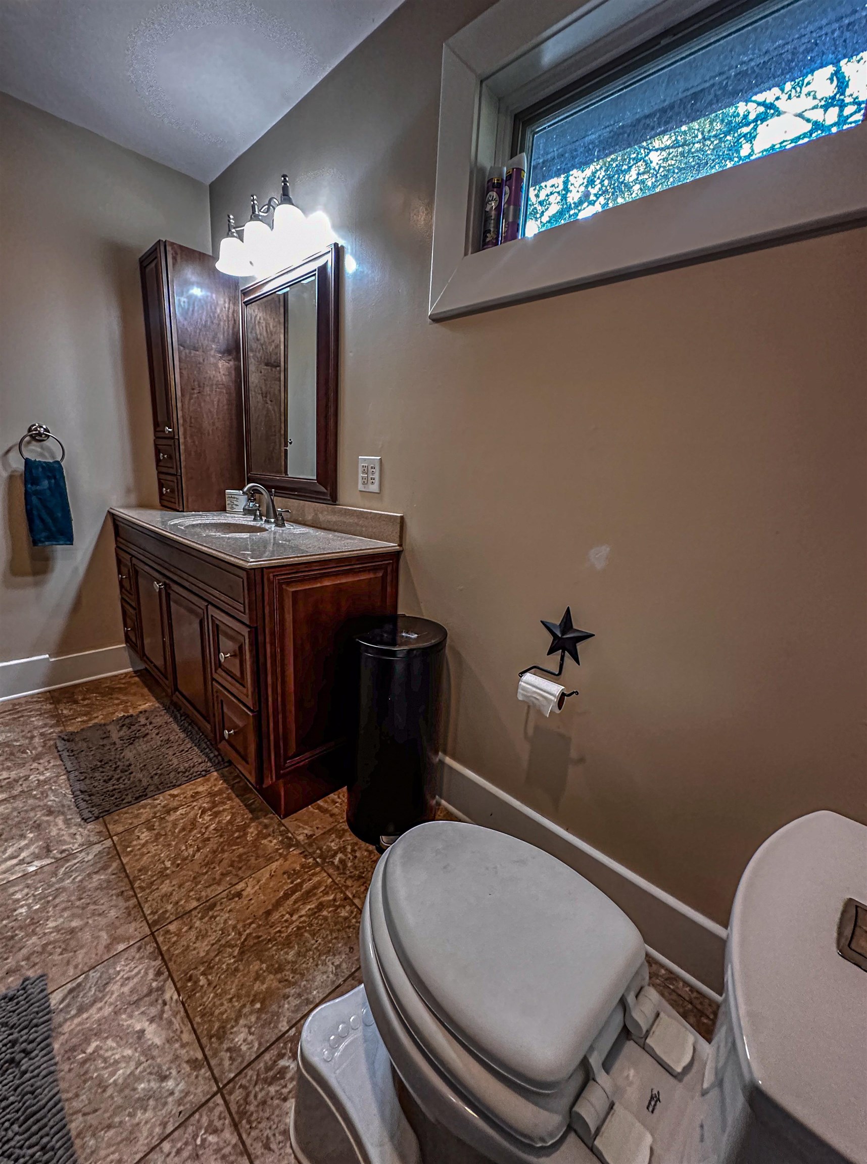 19 MT HERMON RD, MIDDLEBROOK, Virginia 24459, 4 Bedrooms Bedrooms, ,2 BathroomsBathrooms,Residential,Memories Farm House,19 MT HERMON RD,677220 MLS # 677220