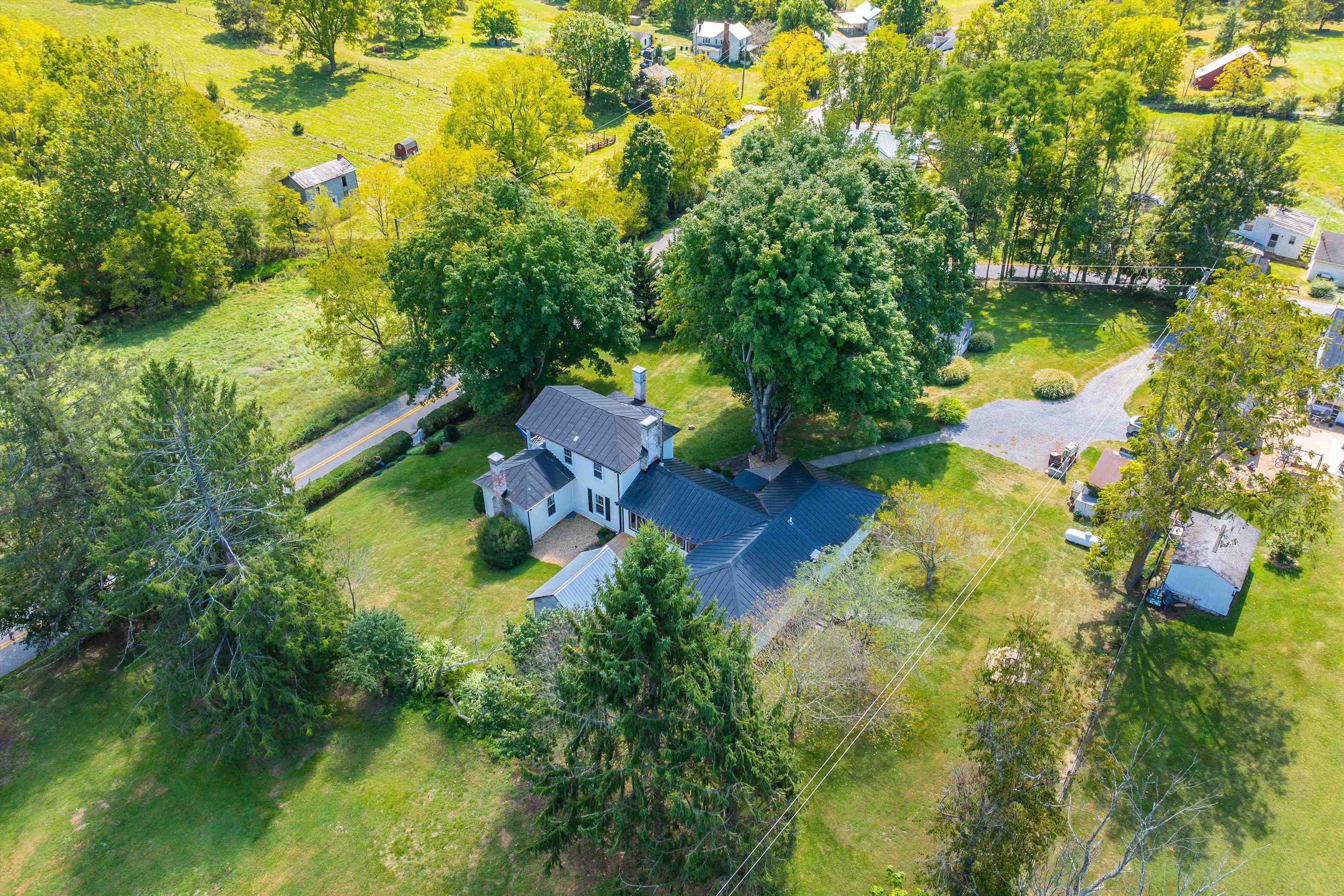 19 MT HERMON RD, MIDDLEBROOK, Virginia 24459, 4 Bedrooms Bedrooms, ,2 BathroomsBathrooms,Residential,Memories Farm House,19 MT HERMON RD,677220 MLS # 677220