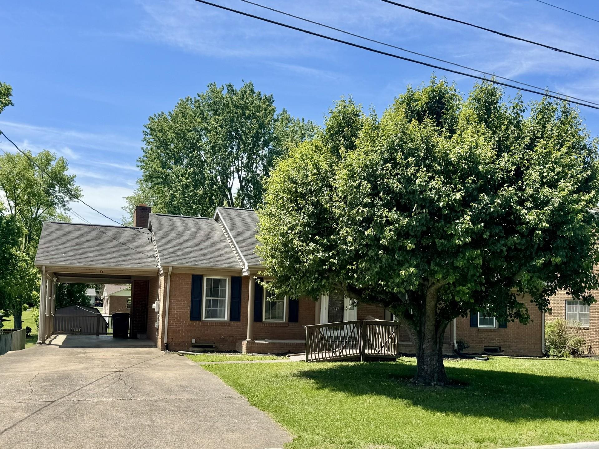 81 MIDDLEBROOK ST, HARRISONBURG, Virginia 22801, 3 Bedrooms Bedrooms, ,2 BathroomsBathrooms,Residential,81 MIDDLEBROOK ST,677221 MLS # 677221