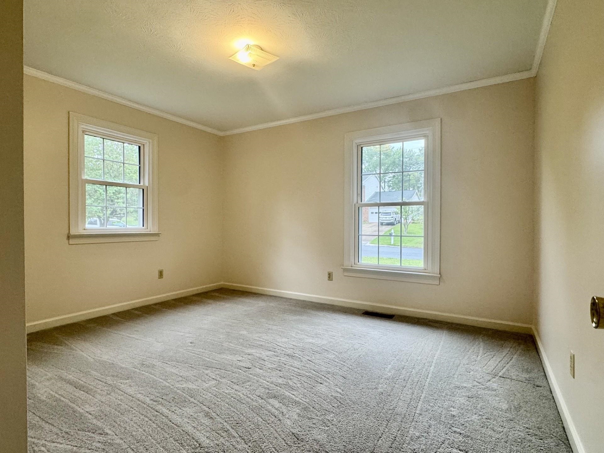 81 MIDDLEBROOK ST, HARRISONBURG, Virginia 22801, 3 Bedrooms Bedrooms, ,2 BathroomsBathrooms,Residential,81 MIDDLEBROOK ST,677221 MLS # 677221