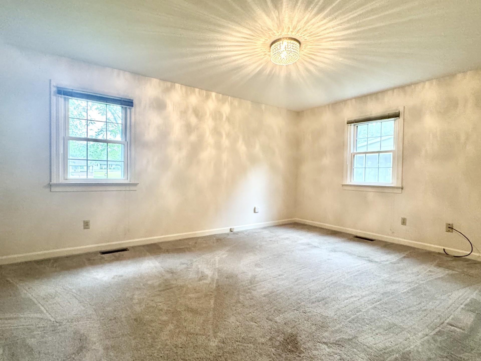 81 MIDDLEBROOK ST, HARRISONBURG, Virginia 22801, 3 Bedrooms Bedrooms, ,2 BathroomsBathrooms,Residential,81 MIDDLEBROOK ST,677221 MLS # 677221
