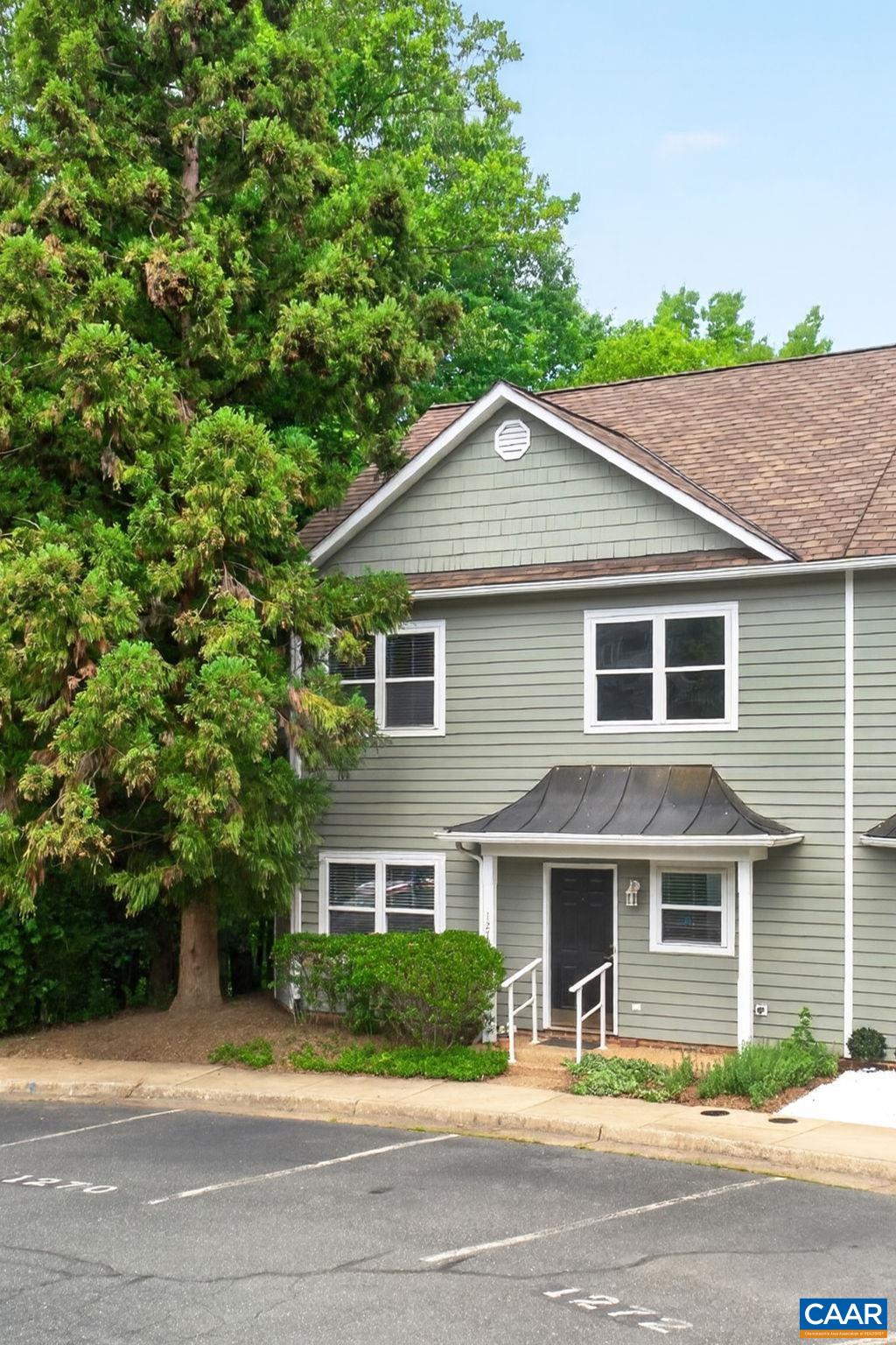 1270 CHATHAM RDG, CHARLOTTESVILLE, Virginia 22901, 3 Bedrooms Bedrooms, ,2 BathroomsBathrooms,Residential,1270 CHATHAM RDG,677222 MLS # 677222