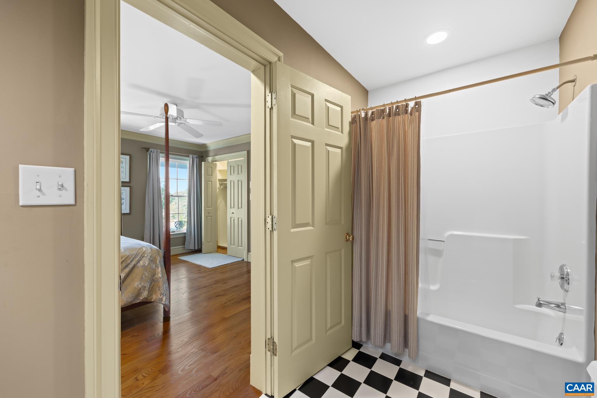 480 DAWSONVILLE RD, BARBOURSVILLE, Virginia 22923, 4 Bedrooms Bedrooms, ,3 BathroomsBathrooms,Residential,