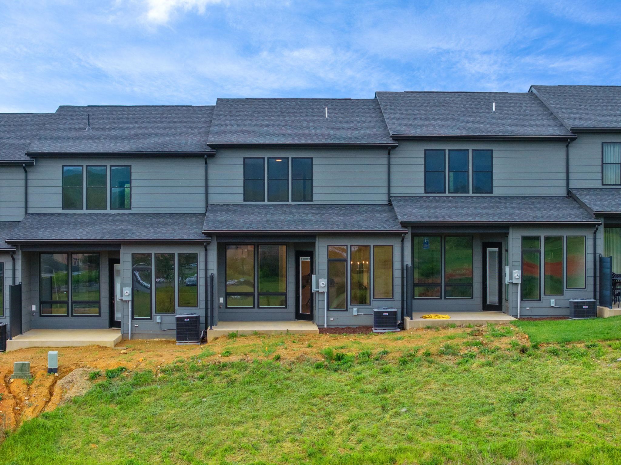 119 HAXBY CT, ROCKINGHAM, Virginia 22801, 3 Bedrooms Bedrooms, ,2 BathroomsBathrooms,Residential,119 HAXBY CT,677228 MLS # 677228