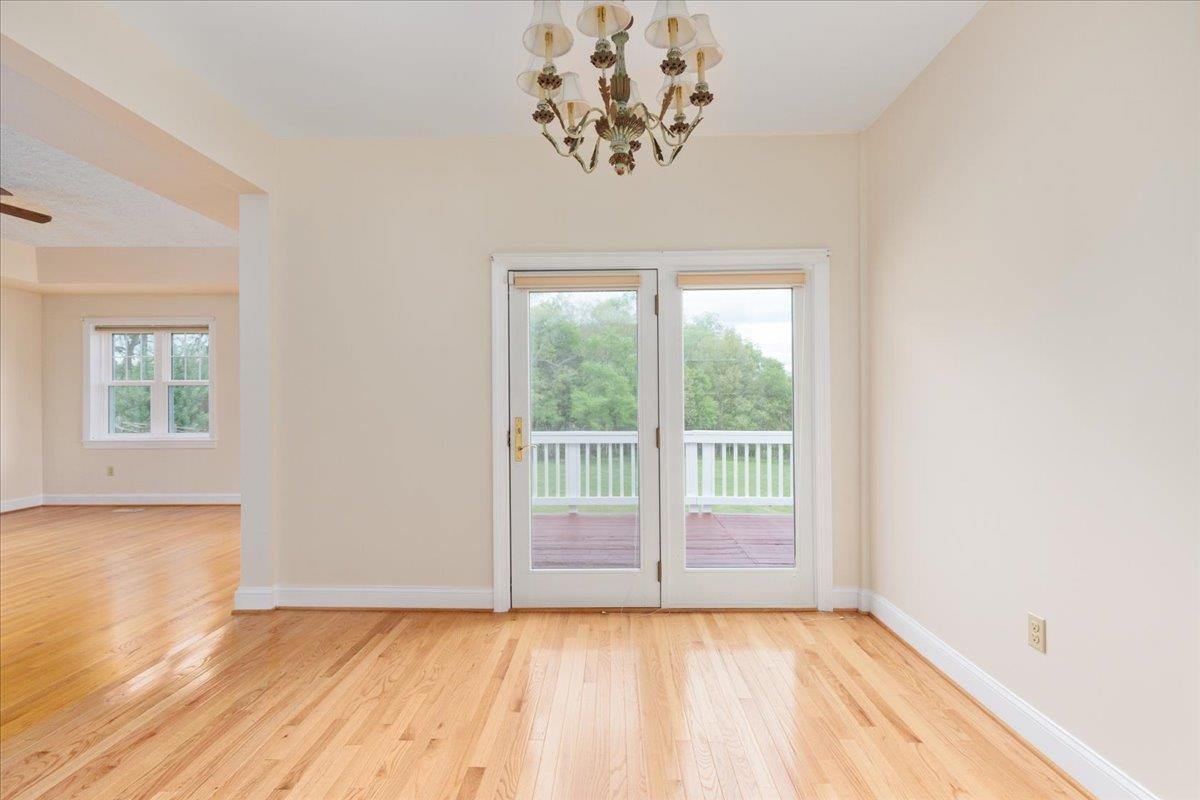 1050 ALMOND DR, LURAY, Virginia 22835, 5 Bedrooms Bedrooms, ,4 BathroomsBathrooms,Residential,1050 ALMOND DR,677232 MLS # 677232