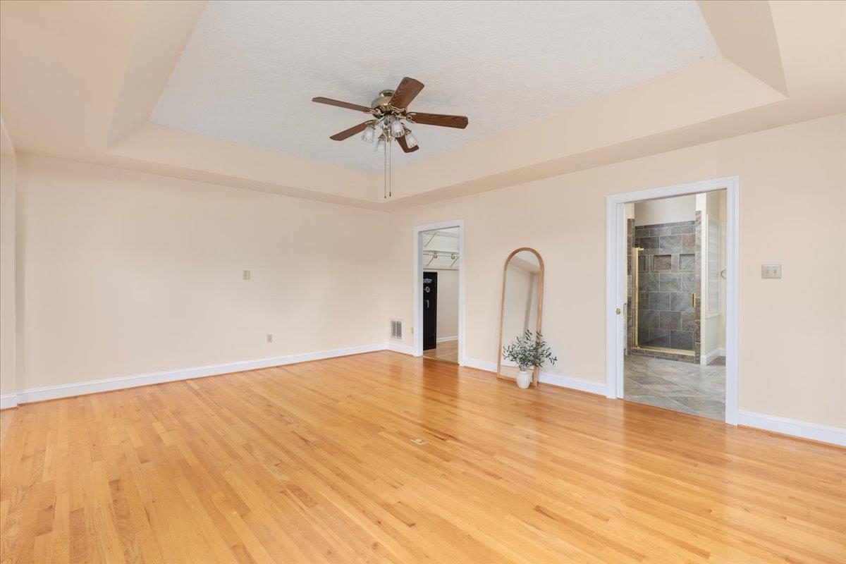 1050 ALMOND DR, LURAY, Virginia 22835, 5 Bedrooms Bedrooms, ,4 BathroomsBathrooms,Residential,1050 ALMOND DR,677232 MLS # 677232
