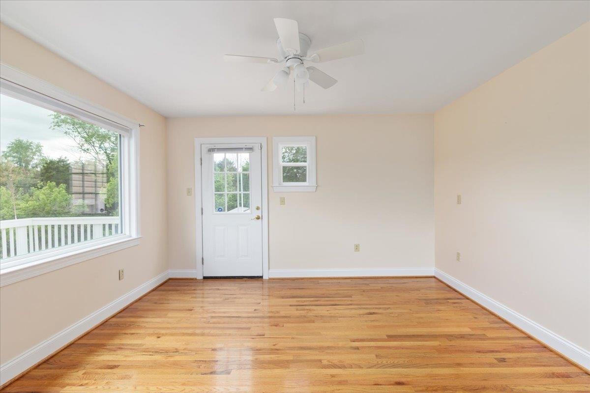 1050 ALMOND DR, LURAY, Virginia 22835, 5 Bedrooms Bedrooms, ,4 BathroomsBathrooms,Residential,1050 ALMOND DR,677232 MLS # 677232