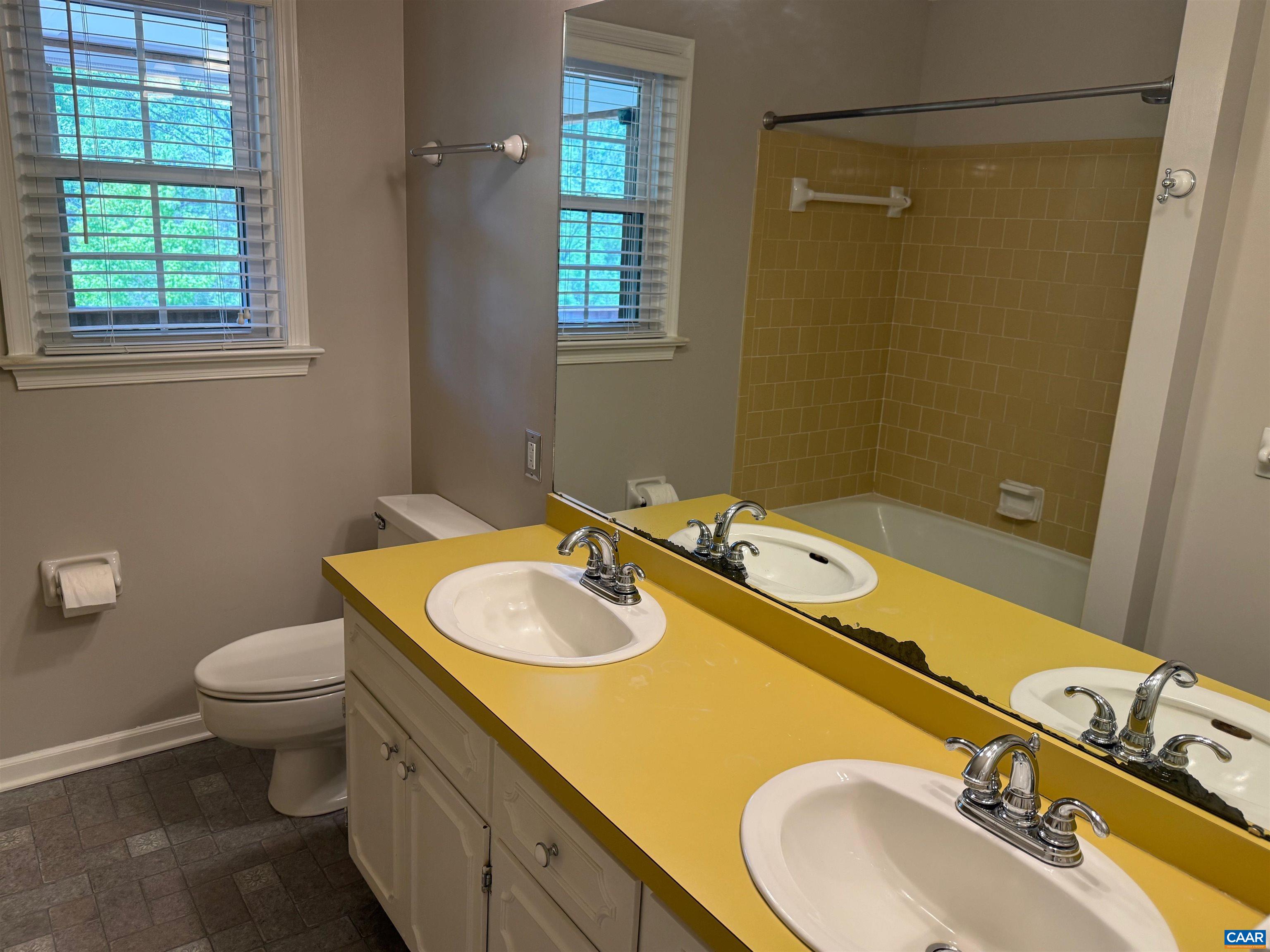 540 WILLWOOD DR, EARLYSVILLE, Virginia 22936, 4 Bedrooms Bedrooms, ,2 BathroomsBathrooms,Residential,Earlysville Home,540 WILLWOOD DR,677233 MLS # 677233
