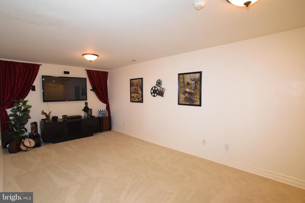 11912 TEESIDE DR, FREDERICKSBURG, Virginia 22407, 4 Bedrooms Bedrooms, ,3 BathroomsBathrooms,Residential,11912 TEESIDE DR,VASP2041474 MLS # VASP2041474 11912 TEESIDE DR, FREDERICKSBURG, Virginia 22407, 4 Bedrooms Bedrooms, ,3 BathroomsBathrooms,Residential,11912 TEESIDE DR,VASP2041474 MLS # VASP2041474