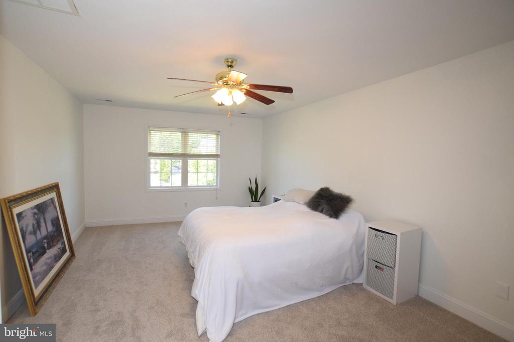 11912 TEESIDE DR, FREDERICKSBURG, Virginia 22407, 4 Bedrooms Bedrooms, ,3 BathroomsBathrooms,Residential,11912 TEESIDE DR,VASP2041474 MLS # VASP2041474 11912 TEESIDE DR, FREDERICKSBURG, Virginia 22407, 4 Bedrooms Bedrooms, ,3 BathroomsBathrooms,Residential,11912 TEESIDE DR,VASP2041474 MLS # VASP2041474
