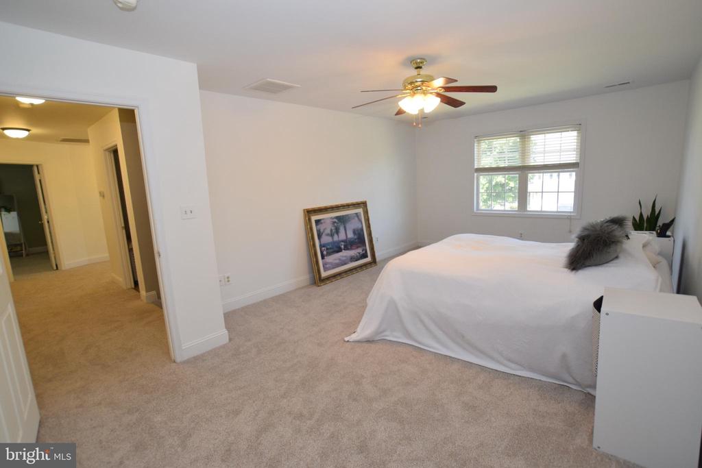 11912 TEESIDE DR, FREDERICKSBURG, Virginia 22407, 4 Bedrooms Bedrooms, ,3 BathroomsBathrooms,Residential,11912 TEESIDE DR,VASP2041474 MLS # VASP2041474 11912 TEESIDE DR, FREDERICKSBURG, Virginia 22407, 4 Bedrooms Bedrooms, ,3 BathroomsBathrooms,Residential,11912 TEESIDE DR,VASP2041474 MLS # VASP2041474
