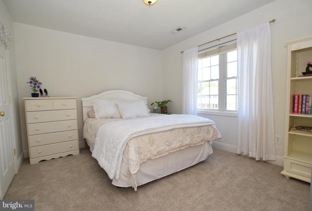 11912 TEESIDE DR, FREDERICKSBURG, Virginia 22407, 4 Bedrooms Bedrooms, ,3 BathroomsBathrooms,Residential,11912 TEESIDE DR,VASP2041474 MLS # VASP2041474 11912 TEESIDE DR, FREDERICKSBURG, Virginia 22407, 4 Bedrooms Bedrooms, ,3 BathroomsBathrooms,Residential,11912 TEESIDE DR,VASP2041474 MLS # VASP2041474