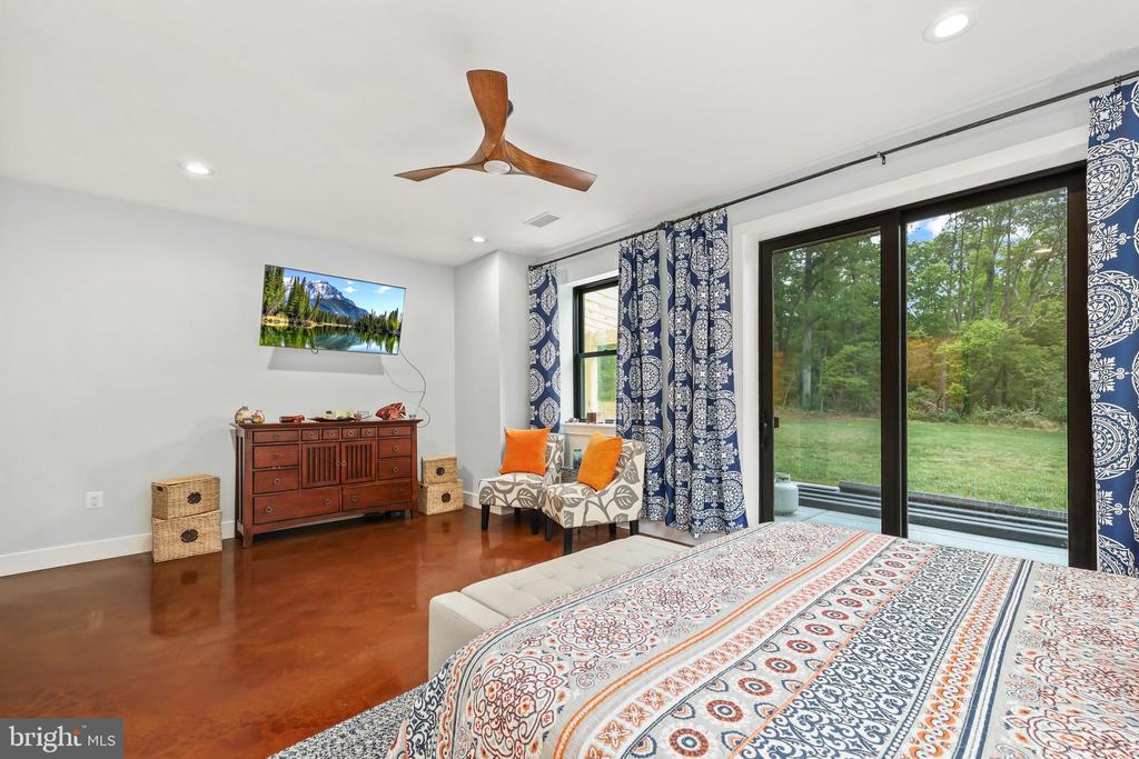 7706 ROGUES RD, WARRENTON, Virginia 20187, 4 Bedrooms Bedrooms, ,3 BathroomsBathrooms,Residential,7706 ROGUES RD,VAFQ2021832 MLS # VAFQ2021832 7706 ROGUES RD, WARRENTON, Virginia 20187, 4 Bedrooms Bedrooms, ,3 BathroomsBathrooms,Residential,7706 ROGUES RD,VAFQ2021832 MLS # VAFQ2021832