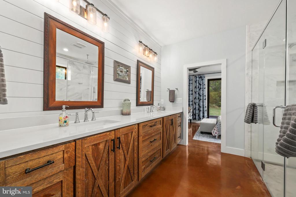 7706 ROGUES RD, WARRENTON, Virginia 20187, 4 Bedrooms Bedrooms, ,3 BathroomsBathrooms,Residential,7706 ROGUES RD,VAFQ2021832 MLS # VAFQ2021832 7706 ROGUES RD, WARRENTON, Virginia 20187, 4 Bedrooms Bedrooms, ,3 BathroomsBathrooms,Residential,7706 ROGUES RD,VAFQ2021832 MLS # VAFQ2021832